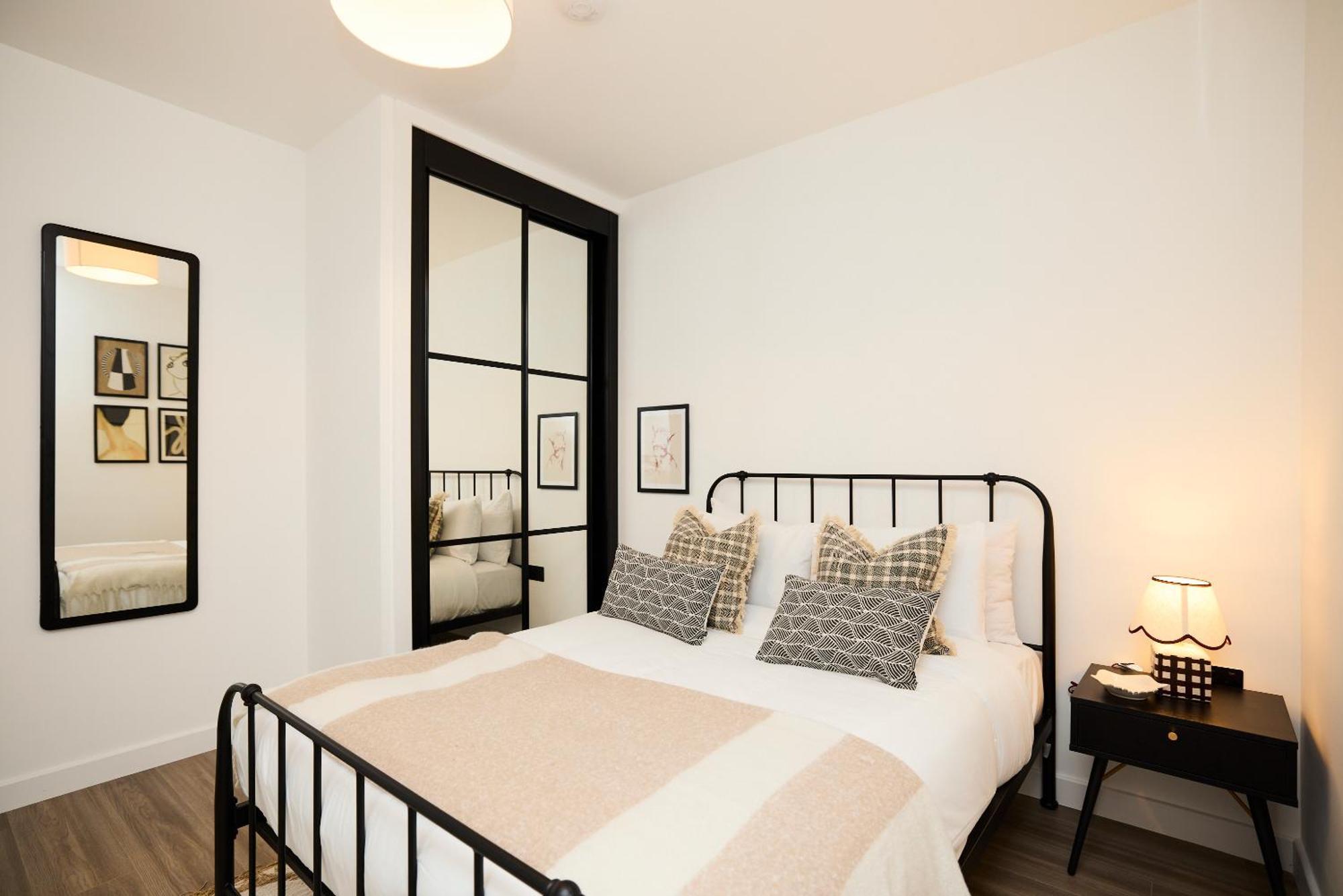 The Tottenham Hale Crib - Trendy 2bdr Flat With Balcony Appartamento Londra